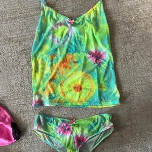 H&M tie die cami/panties set!